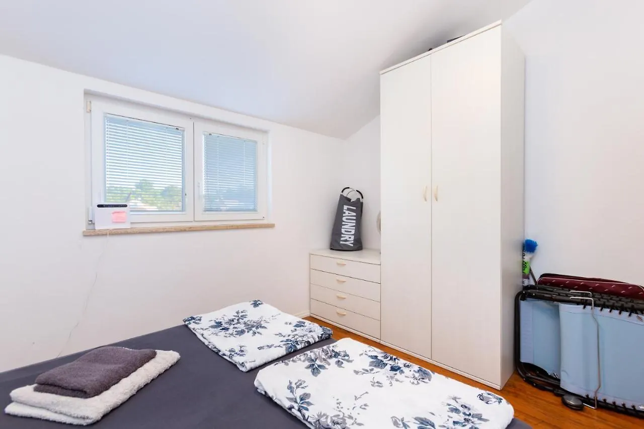 David - Anica Apartment Medulin